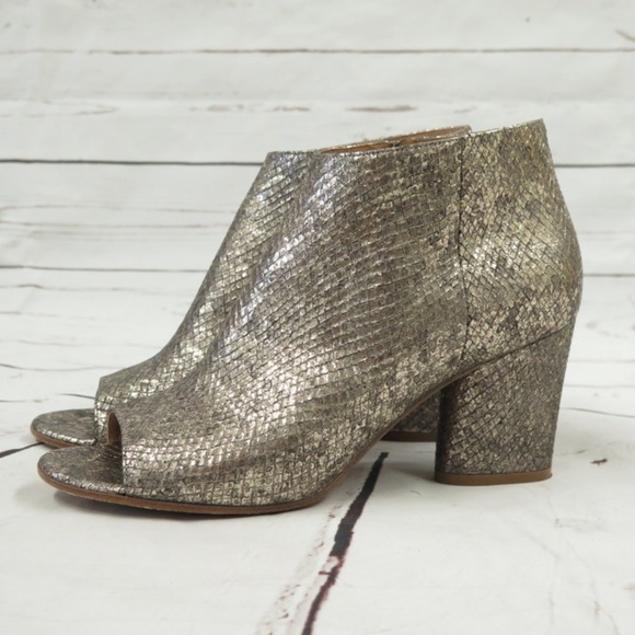 Maison Martin Margiela Shoes - Maison Margiela Ankle Boot Open Toe Gold